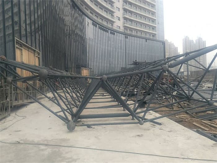 浙江万豪酒店雨棚网架